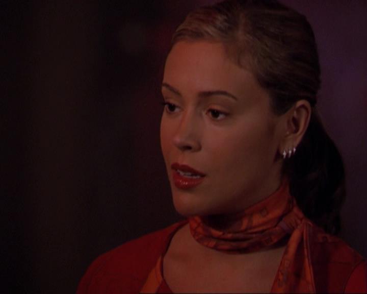 Charmed-Online_dot_net-3x01TheHoneymoonsOver0495.jpg Charmed-Online_dot_net-3x01TheHoneymoonsOver0495.jpg