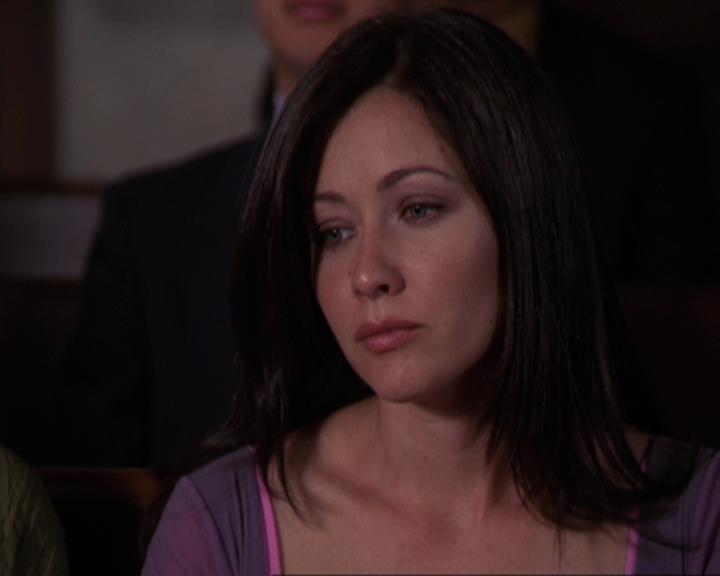 Charmed-Online_dot_net-3x01TheHoneymoonsOver0566.jpg