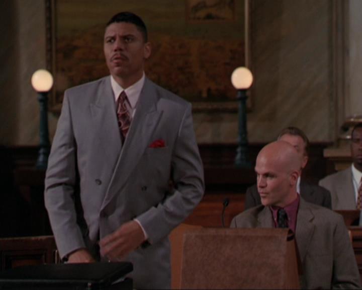Charmed-Online_dot_net-3x01TheHoneymoonsOver0626.jpg