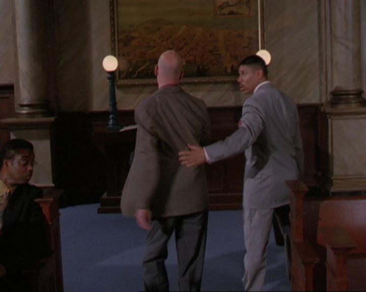 Charmed-Online_dot_net-3x01TheHoneymoonsOver0715.jpg