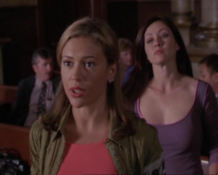Charmed-Online_dot_net-3x01TheHoneymoonsOver0719.jpg Charmed-Online_dot_net-3x01TheHoneymoonsOver0719.jpg