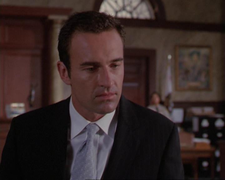 Charmed-Online_dot_net-3x01TheHoneymoonsOver0732.jpg
