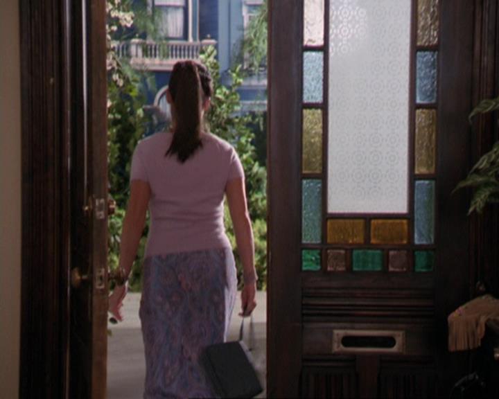 Charmed-Online_dot_net-3x01TheHoneymoonsOver0820.jpg