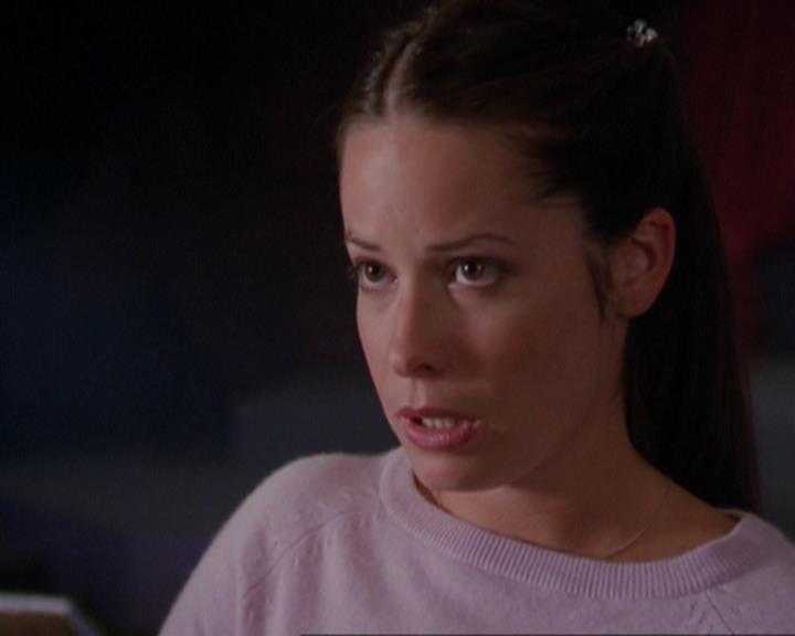 Charmed-Online_dot_net-3x01TheHoneymoonsOver0961.jpg