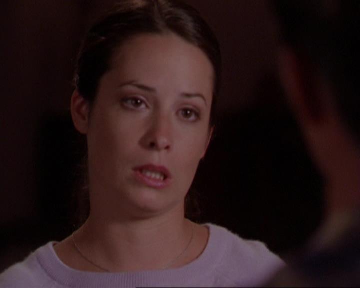 Charmed-Online_dot_net-3x01TheHoneymoonsOver1635.jpg