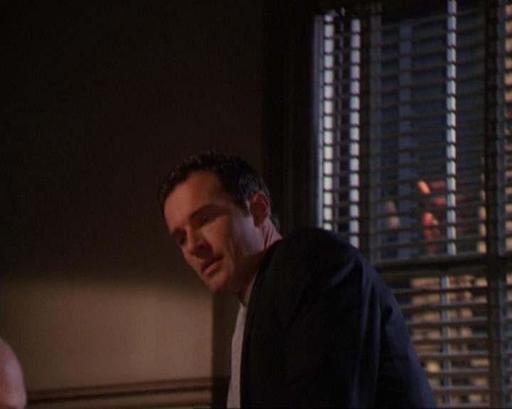 Charmed-Online_dot_net-3x01TheHoneymoonsOver1698.jpg