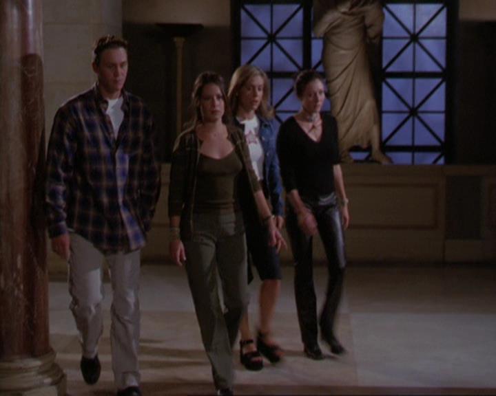 Charmed-Online_dot_net-3x01TheHoneymoonsOver1876.jpg