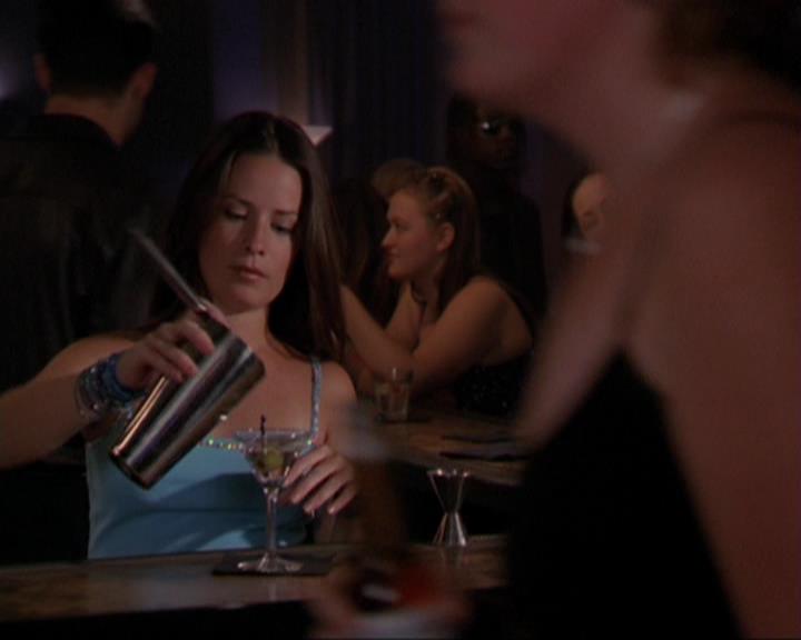 Charmed-Online_dot_net-3x01TheHoneymoonsOver2215.jpg