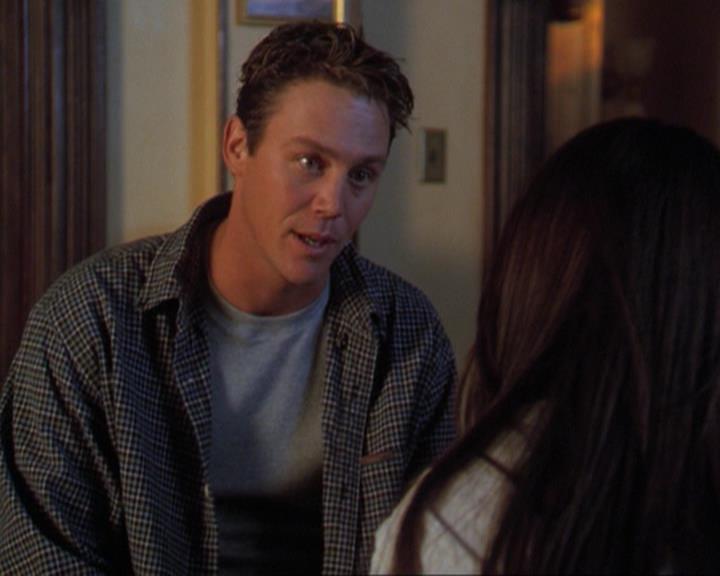 Charmed-Online_dot_net-3x02MagicHour0164.jpg