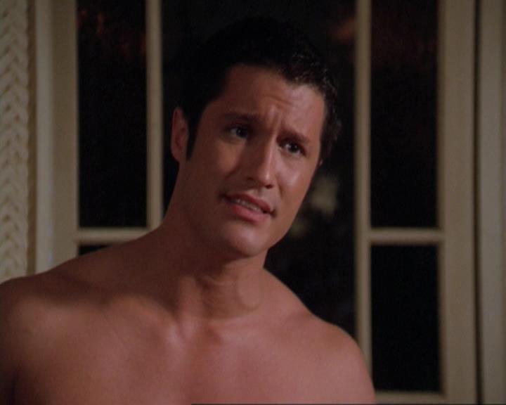 Charmed-Online_dot_net-3x02MagicHour0364.jpg Charmed-Online_dot_net-3x02MagicHour0364.jpg