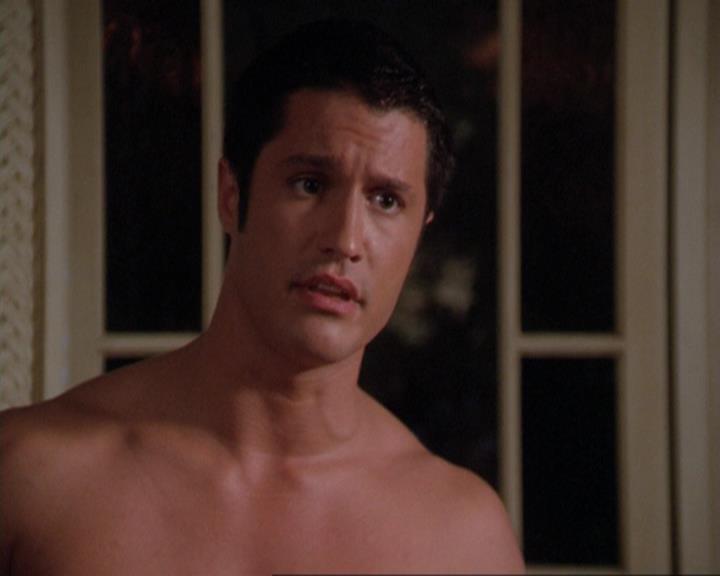 Charmed-Online_dot_net-3x02MagicHour0369.jpg Charmed-Online_dot_net-3x02MagicHour0369.jpg