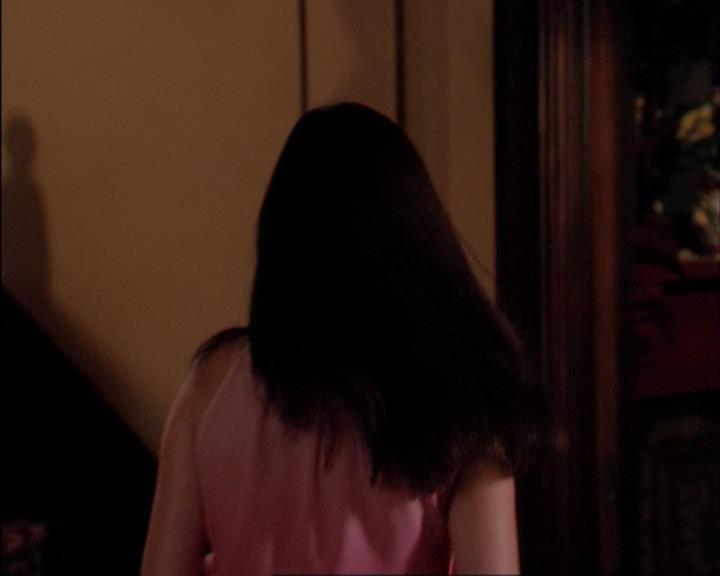 Charmed-Online_dot_net-3x02MagicHour0445.jpg
