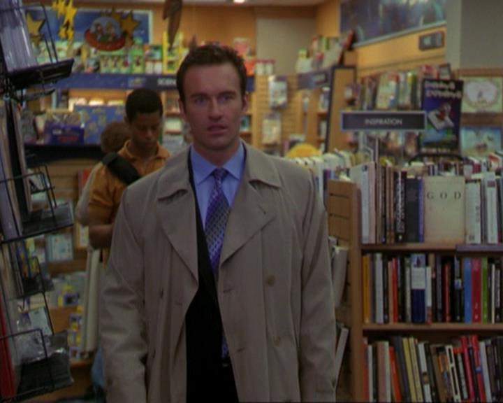 Charmed-Online_dot_net-3x02MagicHour0458.jpg Charmed-Online_dot_net-3x02MagicHour0458.jpg