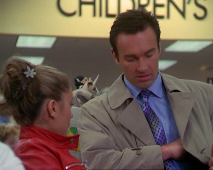 Charmed-Online_dot_net-3x02MagicHour0524.jpg Charmed-Online_dot_net-3x02MagicHour0524.jpg