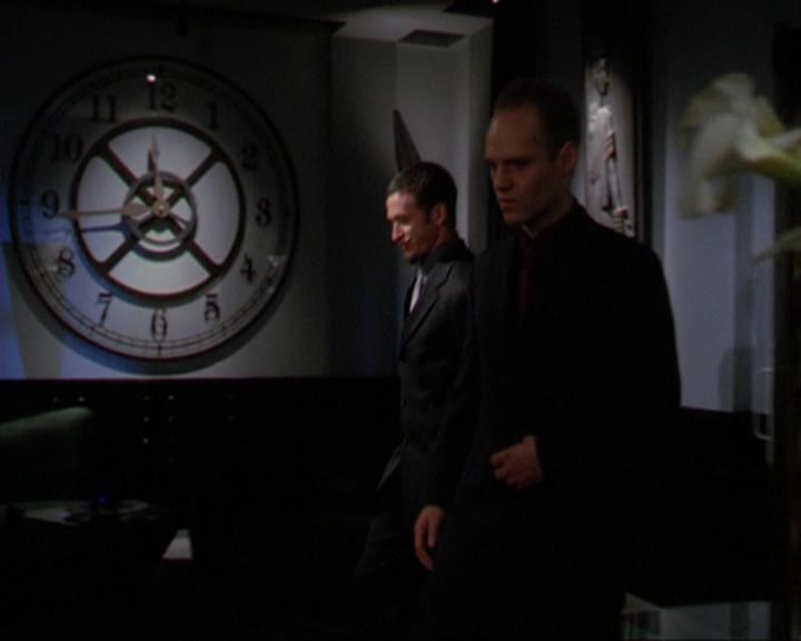 Charmed-Online_dot_net-3x02MagicHour0561.jpg Charmed-Online_dot_net-3x02MagicHour0561.jpg