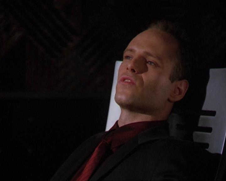 Charmed-Online_dot_net-3x02MagicHour0591.jpg Charmed-Online_dot_net-3x02MagicHour0591.jpg