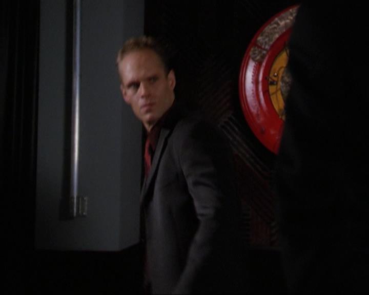 Charmed-Online_dot_net-3x02MagicHour0613.jpg