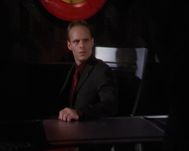 Charmed-Online_dot_net-3x02MagicHour0614.jpg