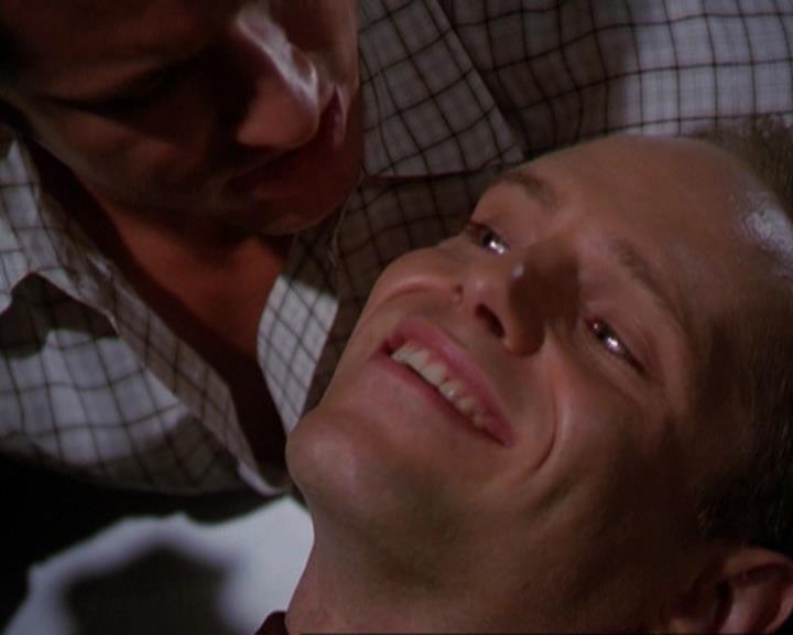 Charmed-Online_dot_net-3x02MagicHour0626.jpg
