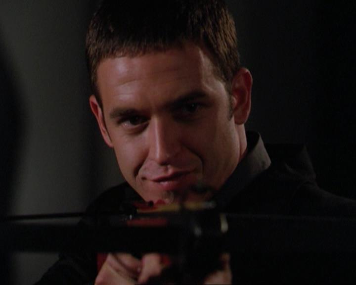 Charmed-Online_dot_net-3x02MagicHour0656.jpg Charmed-Online_dot_net-3x02MagicHour0656.jpg