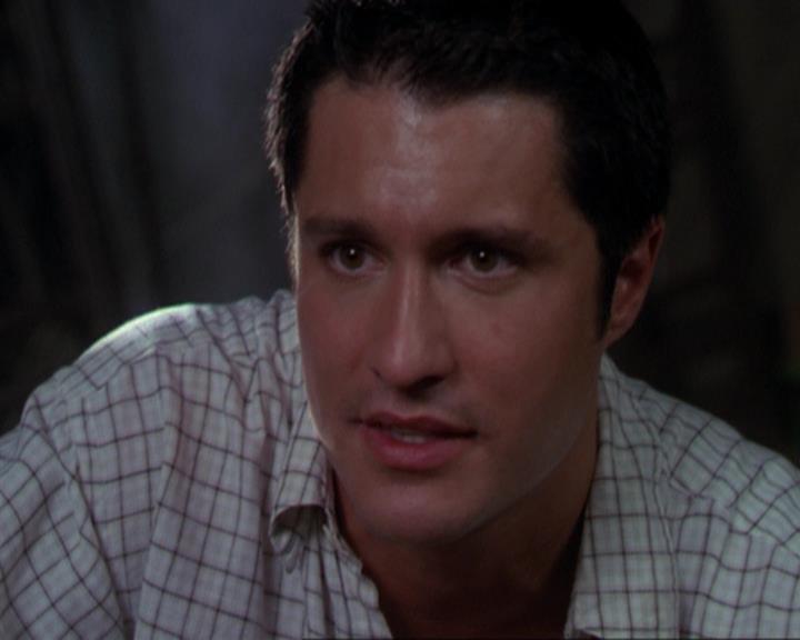 Charmed-Online_dot_net-3x02MagicHour0927.jpg