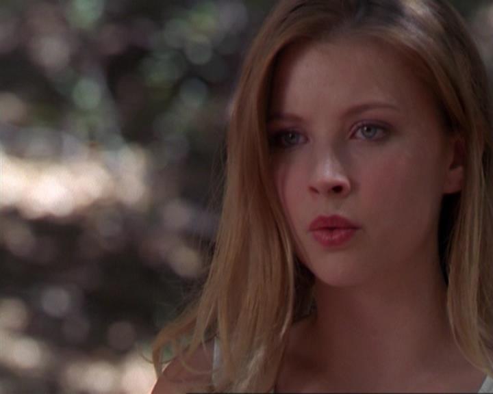 Charmed-Online_dot_net-3x02MagicHour0979.jpg