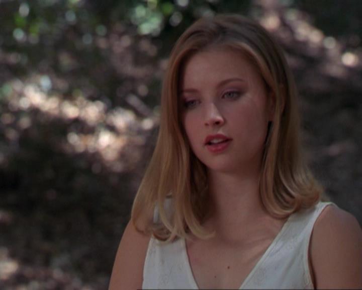 Charmed-Online_dot_net-3x02MagicHour1000.jpg Charmed-Online_dot_net-3x02MagicHour1000.jpg