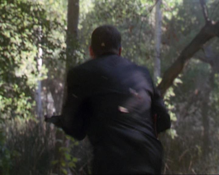 Charmed-Online_dot_net-3x02MagicHour1035.jpg Charmed-Online_dot_net-3x02MagicHour1035.jpg