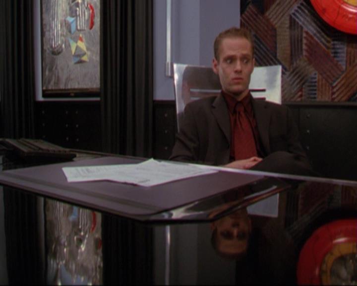 Charmed-Online_dot_net-3x02MagicHour1236.jpg