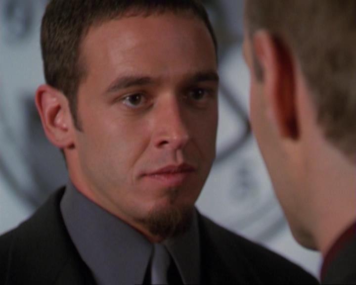 Charmed-Online_dot_net-3x02MagicHour1246.jpg