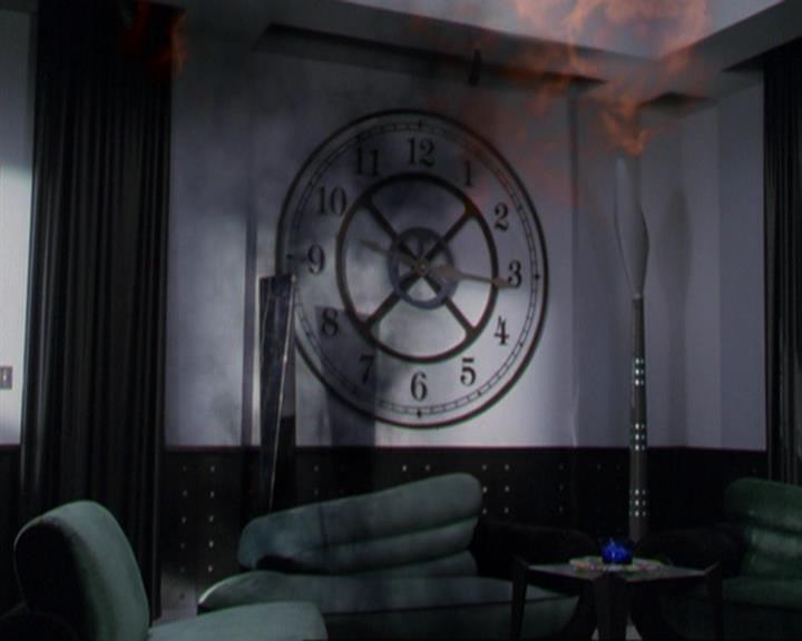 Charmed-Online_dot_net-3x02MagicHour1256.jpg