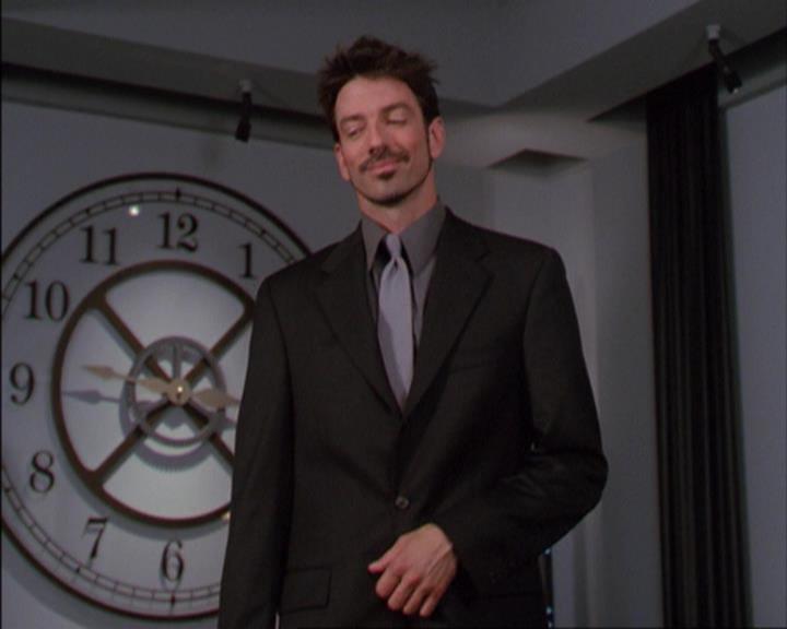 Charmed-Online_dot_net-3x02MagicHour1268.jpg