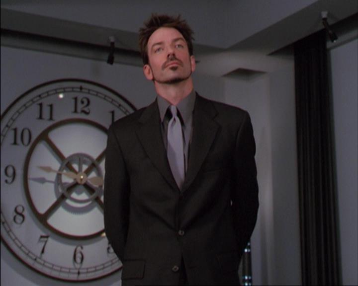 Charmed-Online_dot_net-3x02MagicHour1272.jpg