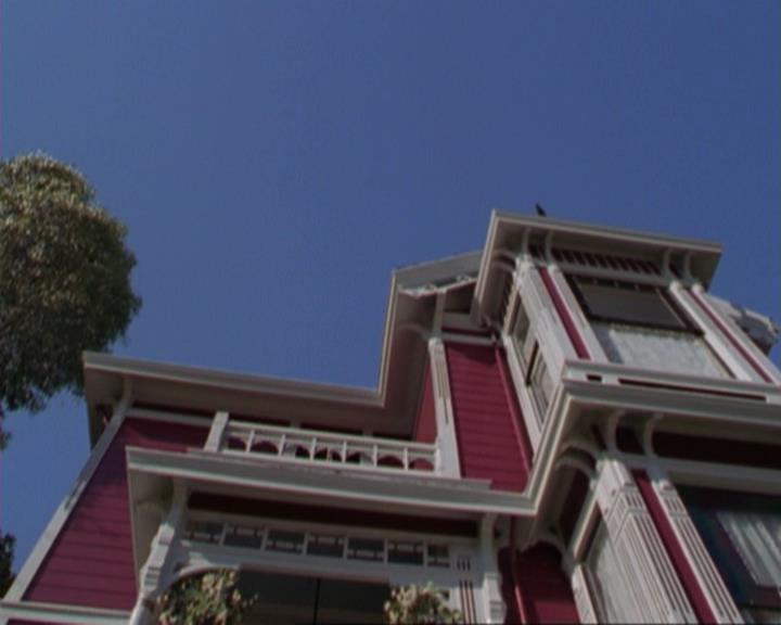 Charmed-Online_dot_net-3x02MagicHour1279.jpg