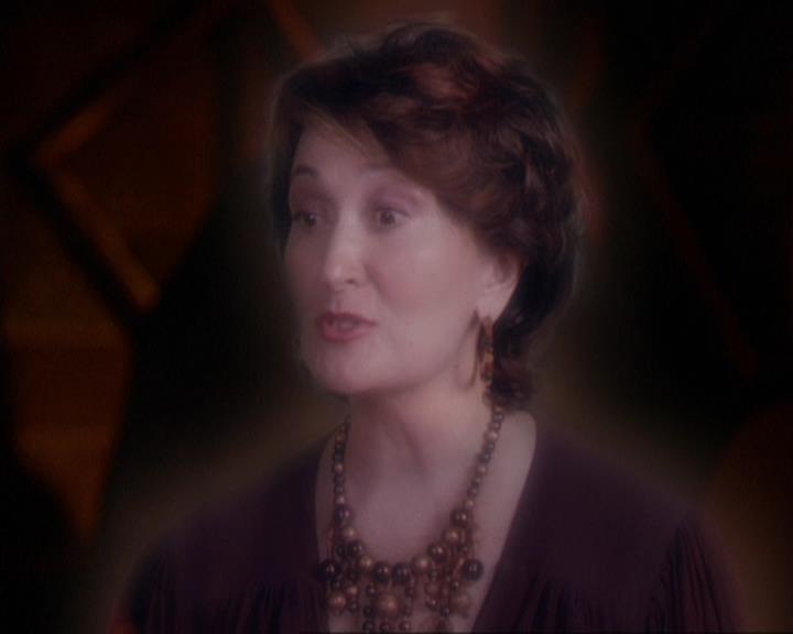 Charmed-Online_dot_net-3x02MagicHour1495.jpg Charmed-Online_dot_net-3x02MagicHour1495.jpg