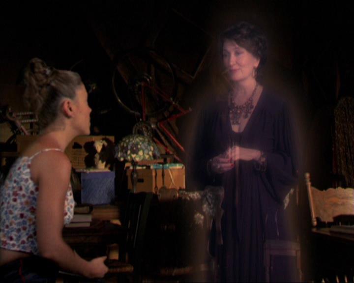 Charmed-Online_dot_net-3x02MagicHour1503.jpg