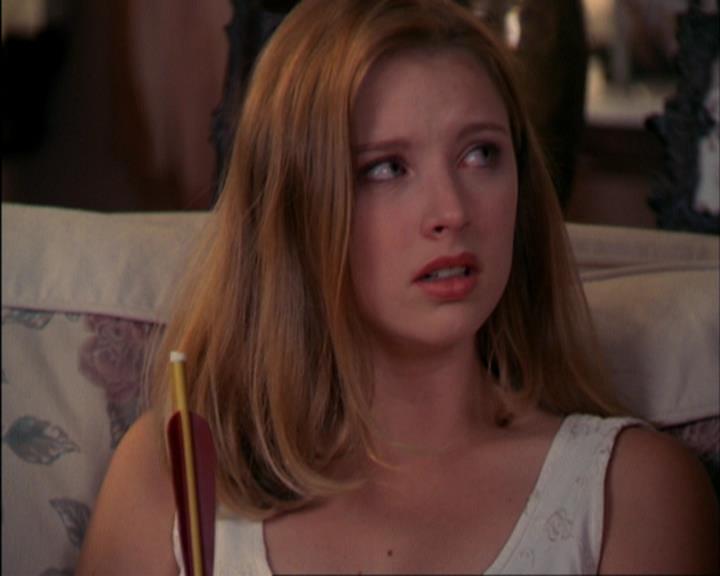 Charmed-Online_dot_net-3x02MagicHour1621.jpg