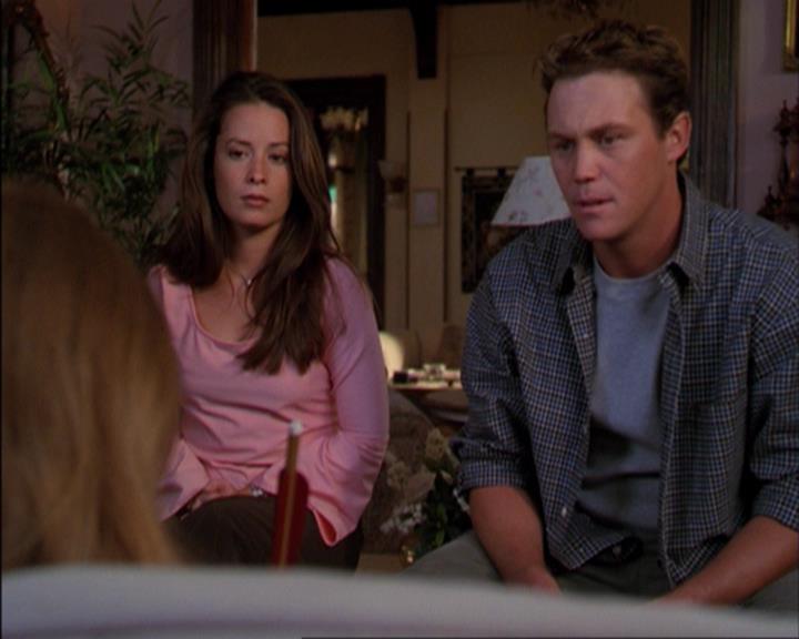 Charmed-Online_dot_net-3x02MagicHour1626.jpg Charmed-Online_dot_net-3x02MagicHour1626.jpg