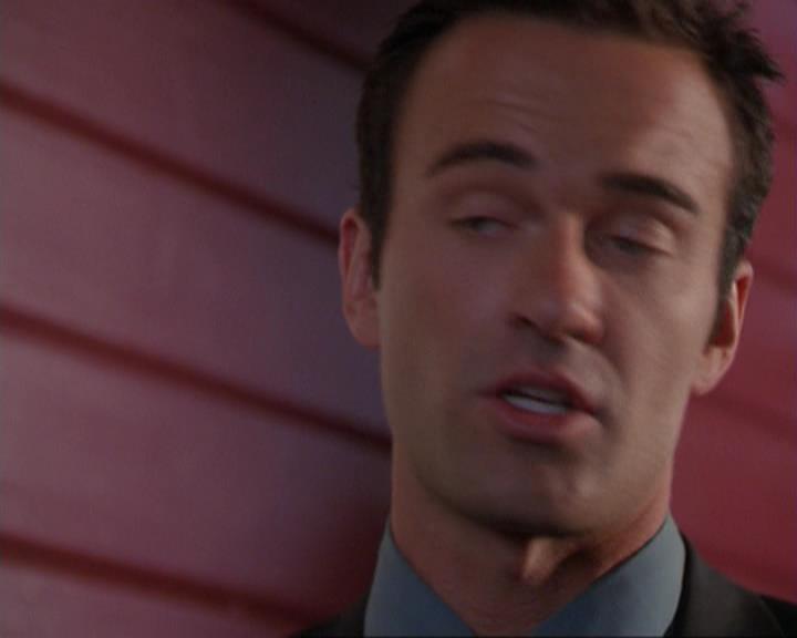 Charmed-Online_dot_net-3x02MagicHour1690.jpg