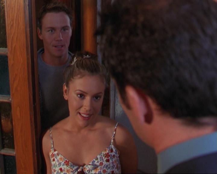 Charmed-Online_dot_net-3x02MagicHour1711.jpg Charmed-Online_dot_net-3x02MagicHour1711.jpg