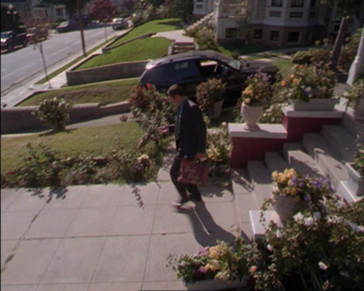 Charmed-Online_dot_net-3x02MagicHour1723.jpg