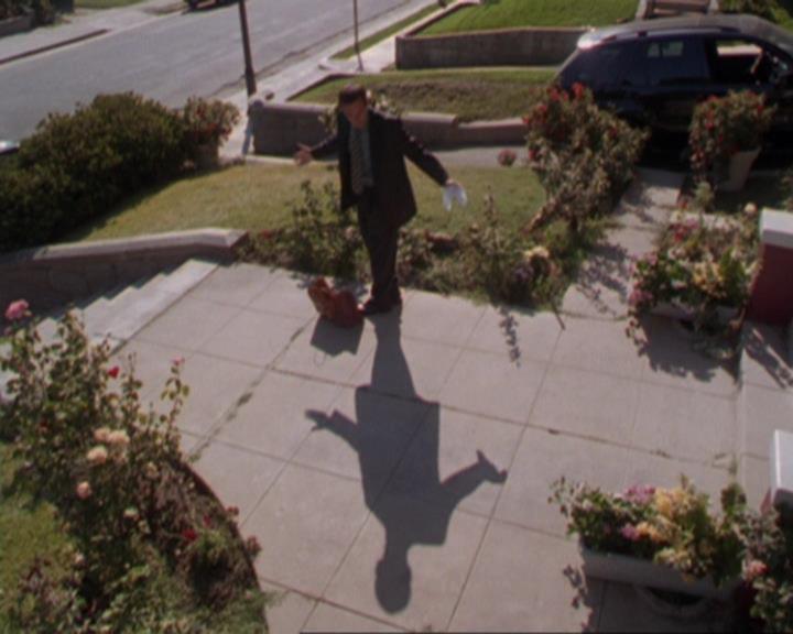 Charmed-Online_dot_net-3x02MagicHour1732.jpg Charmed-Online_dot_net-3x02MagicHour1732.jpg