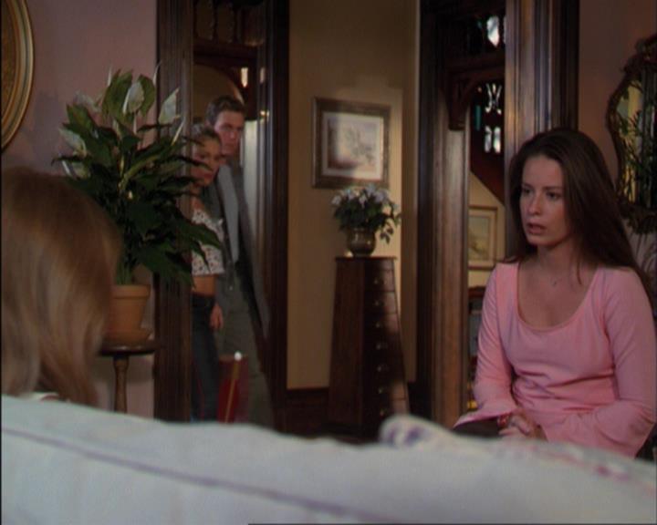 Charmed-Online_dot_net-3x02MagicHour1750.jpg