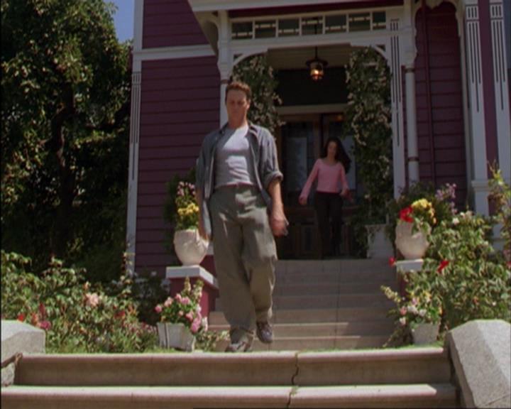 Charmed-Online_dot_net-3x02MagicHour1772.jpg Charmed-Online_dot_net-3x02MagicHour1772.jpg