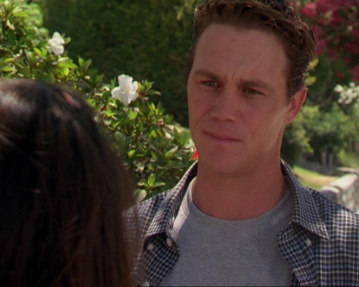 Charmed-Online_dot_net-3x02MagicHour1789.jpg