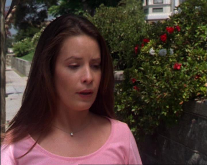 Charmed-Online_dot_net-3x02MagicHour1798.jpg Charmed-Online_dot_net-3x02MagicHour1798.jpg
