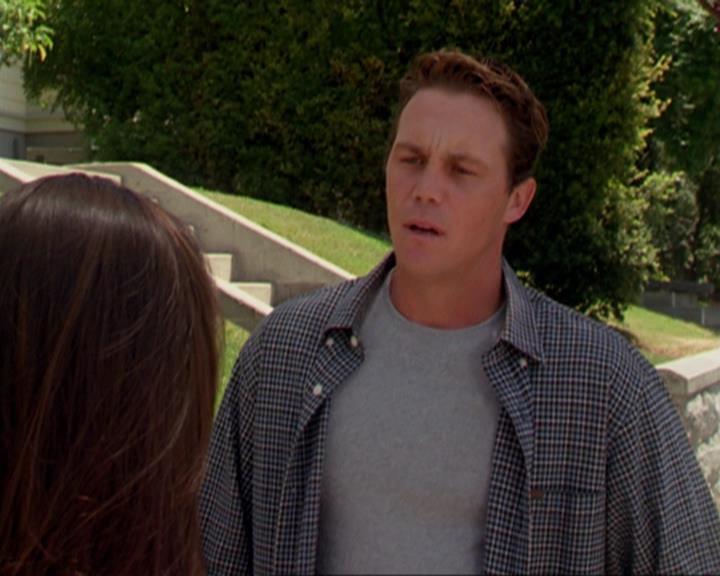 Charmed-Online_dot_net-3x02MagicHour1814.jpg Charmed-Online_dot_net-3x02MagicHour1814.jpg