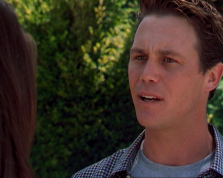Charmed-Online_dot_net-3x02MagicHour1838.jpg Charmed-Online_dot_net-3x02MagicHour1838.jpg