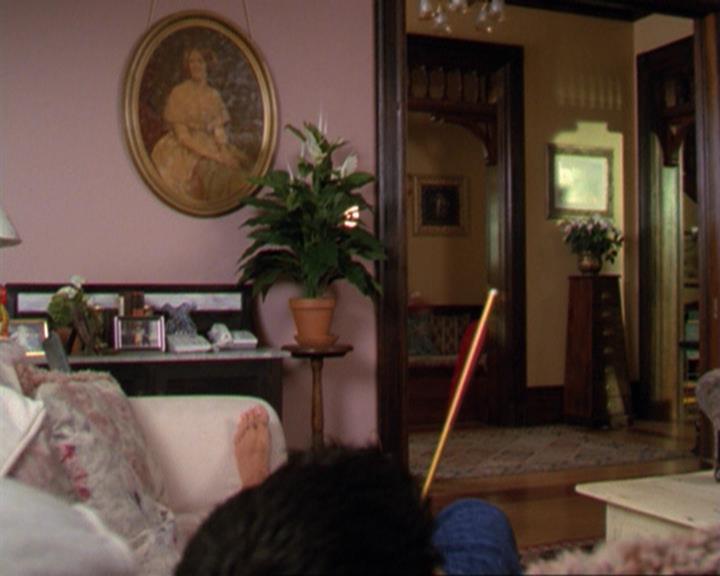Charmed-Online_dot_net-3x02MagicHour1926.jpg