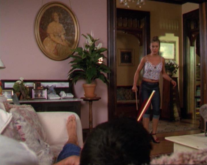 Charmed-Online_dot_net-3x02MagicHour1927.jpg Charmed-Online_dot_net-3x02MagicHour1927.jpg